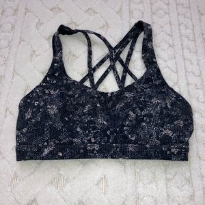 Lululemon sport bra